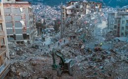 Deprem bölgesiyle ilgili yeni kararlar Resmi Gazete’de! Tüm prefabrik ve konteynerlerde KDV yüzde 1 oldu