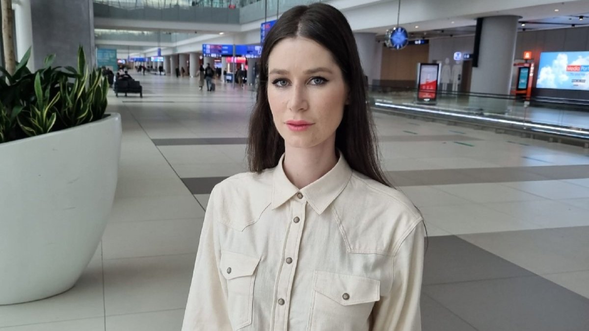 Belaruslu top model Polli Cannabis İstanbul’da mücevherlerini kaybetti